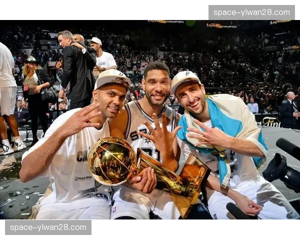 马刺篮网比赛，国际篮球理念交流与NBA战术体系创新互动关系