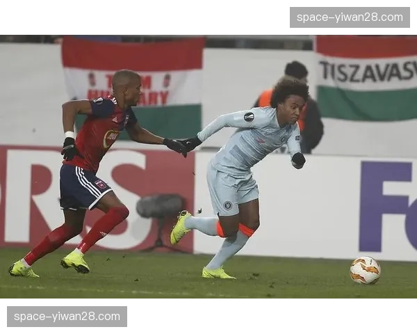 欧足联“尊重”项目走进马德里校园，普及反歧视教育